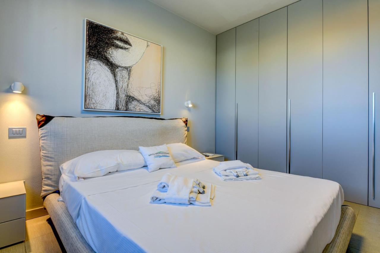 Rio Beach Apartment เดเซนซาโนเดลการ์ดา ภายนอก รูปภาพ